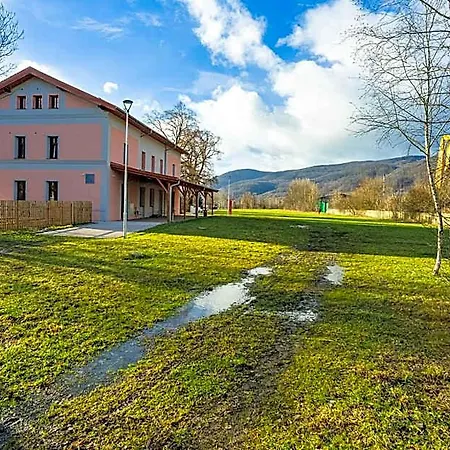 Nadrazi Teplice