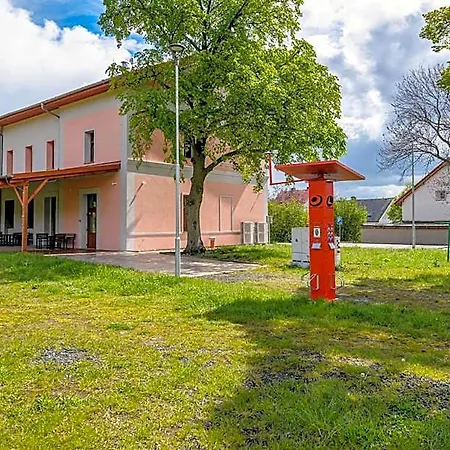 Nadrazi